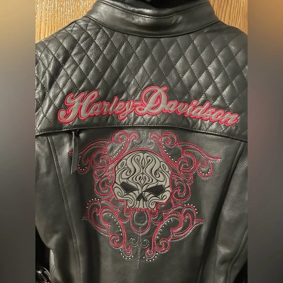 Authentic Harley-Davidson Women’s Scroll Skull 3-IN-1 Leather Jacket - Picture 4 of 5